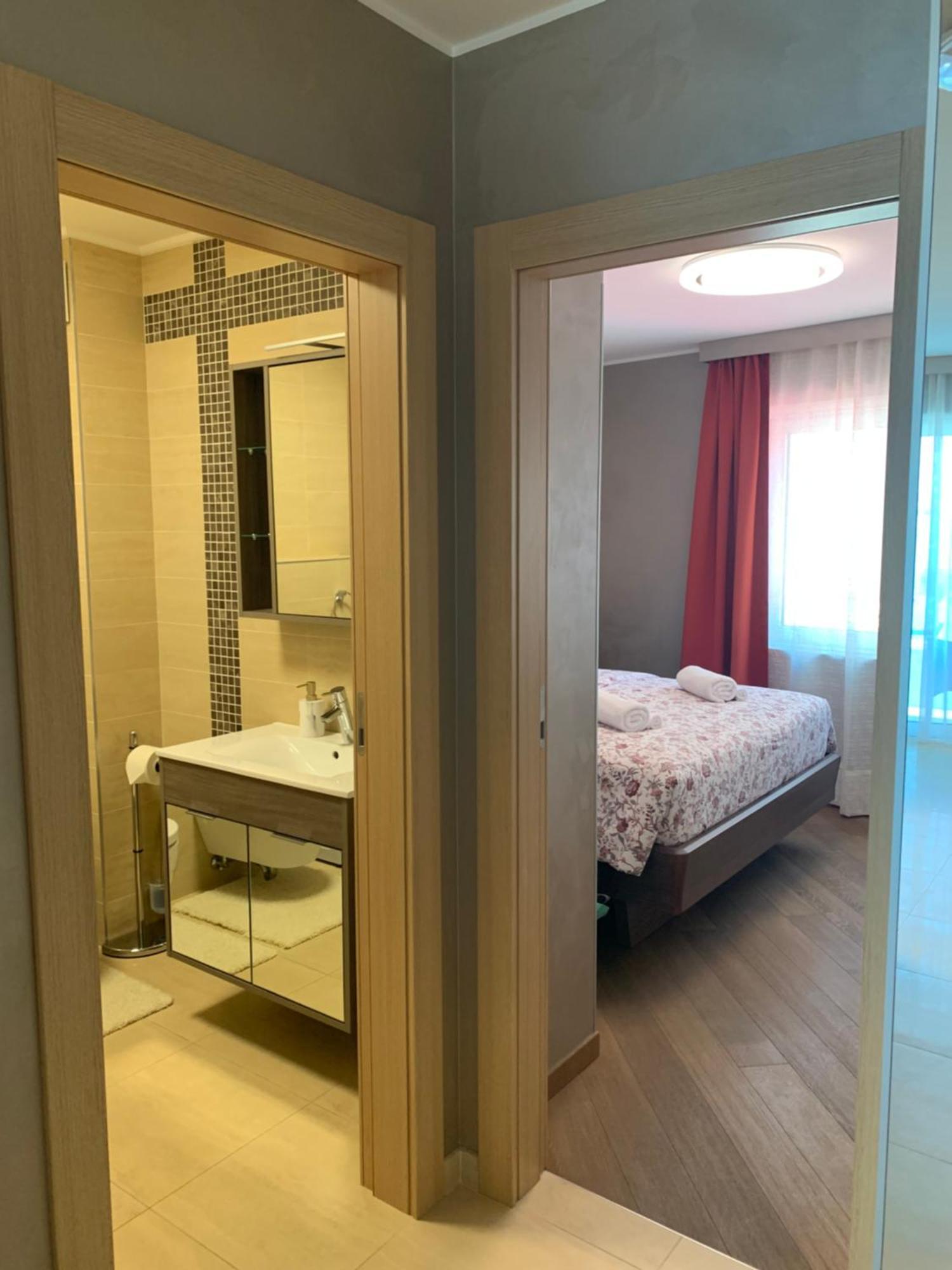 Apartments Riva-Interauto أوماغ المظهر الخارجي الصورة