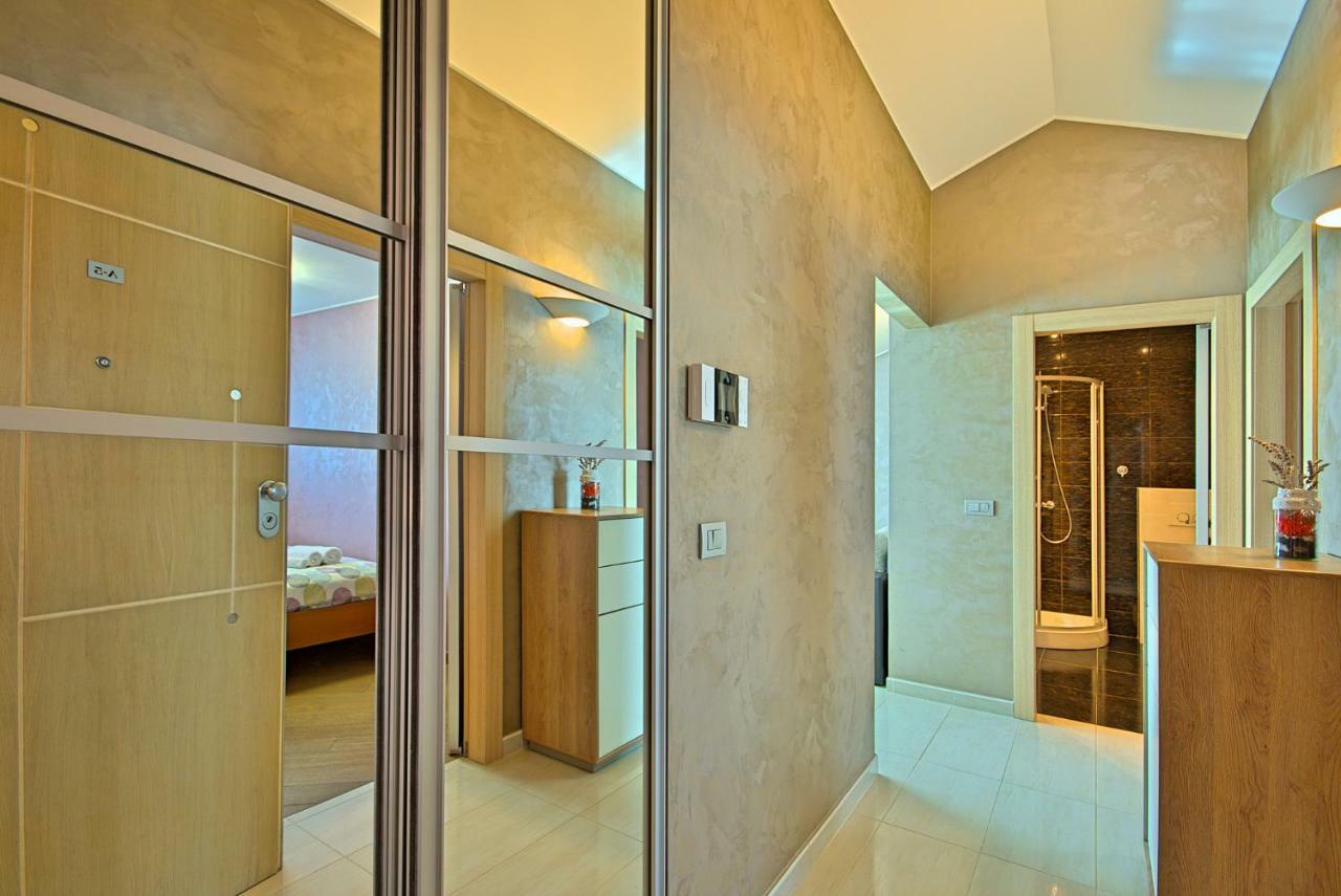 Apartments Riva-Interauto أوماغ المظهر الخارجي الصورة