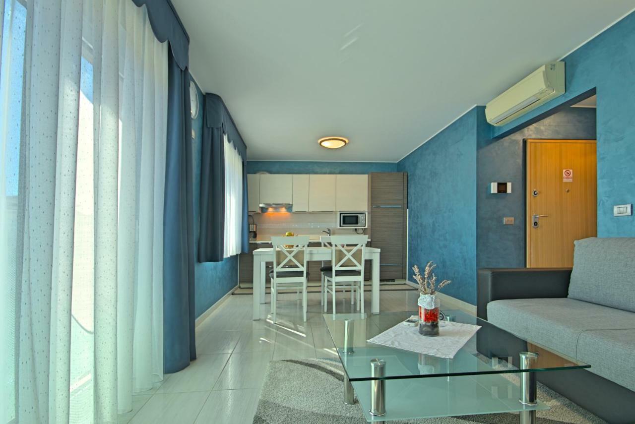 Apartments Riva-Interauto أوماغ المظهر الخارجي الصورة